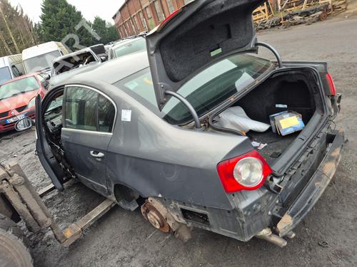 Left front fenders VW PASSAT B6 (3C2) 1.9 TDI | BP32128442C41 