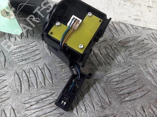 Used Steering column stalk Steering column stalk VW GOLF VI (5K1) 1.6 TDI (105 hp) 21817480 21817480