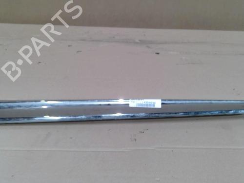 Used Door moulding trim CITROËN DS5 2.0 BlueHDi 180 (180 hp) 30295526