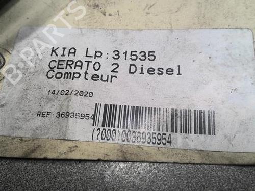 Used Instrument cluster KIA CERATO I Saloon (LD) 2.0 CRDi (112 hp) 21810120