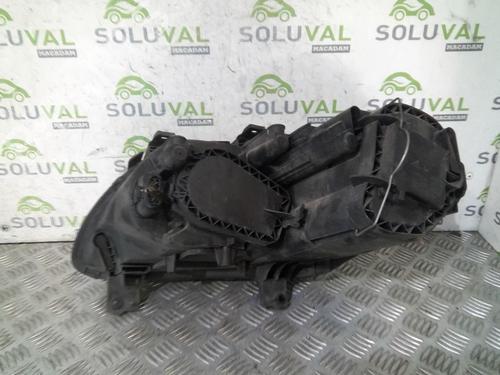 Right headlight VW TOURAN (1T1, 1T2) 2.0 TDI | BP20357959C29 