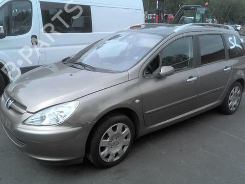 Front right quarter glass PEUGEOT 307 Break (3E) 2.0 | BP20354695C112 
