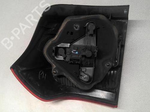 Used Right taillight Right taillight 22001903 22001903