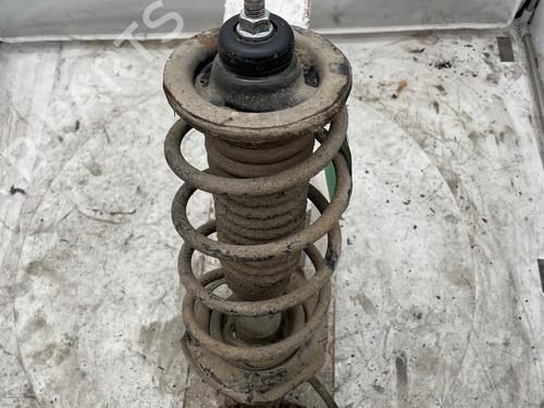 Used Left front shock absorber Left front shock absorber 37635780 37635780