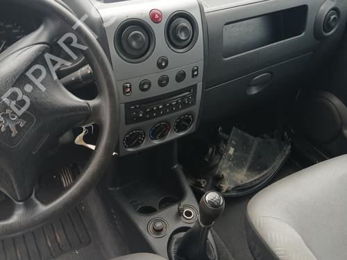 Engine control unit (ECU) PEUGEOT PARTNER MPV (5_, G_) 2.0 HDI | BP31206445M57  - Image 9