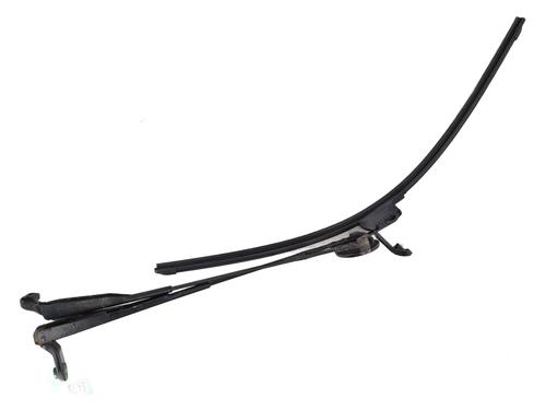 Used Front windshield wiper arm RENAULT TWINGO I (C06_) 1.2 (C066, C068) (58 hp) 25589022