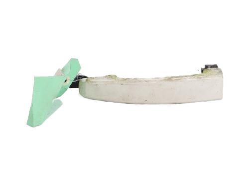 Maniglia esterna posteriore destra CHEVROLET CRUZE Hatchback (J305) 1.6 (124 hp) 32275566