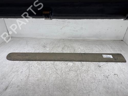 Used Door moulding trim Door moulding trim 38940393 38940393
