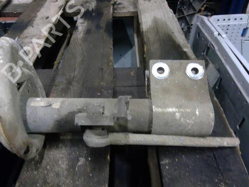 Used Right front shock absorber Right front shock absorber 26156506 26156506