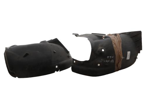 wheel-arch-renault-clio-iii-br01-cr01-2005-2006-2007-2008-2009-2010-2011-2012-2013-2014-32199679 main image