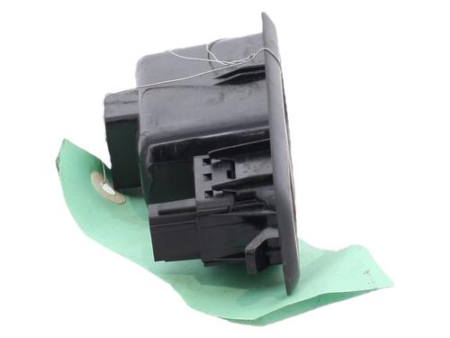 Used Left rear window switch Left rear window switch PEUGEOT 5008 (0U_, 0E_) 1.6 BlueHDi 120 (120 hp) 33681368 33681368