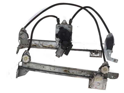 Lève-vitre avant gauche RENAULT MEGANE II Coupé-Cabriolet (EM0/1_) 1.9 dCi (120 hp) 29928166