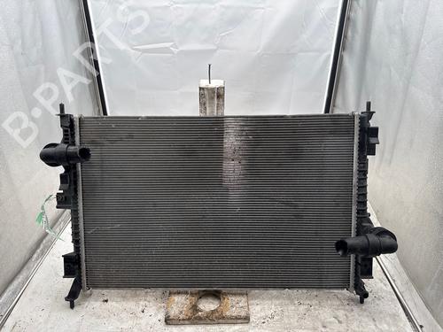 Used Water radiator Water radiator 38726264 38726264