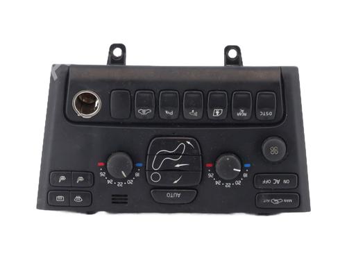Used Climate control VOLVO XC90 I (275) D5 AWD (163 hp) 31961479