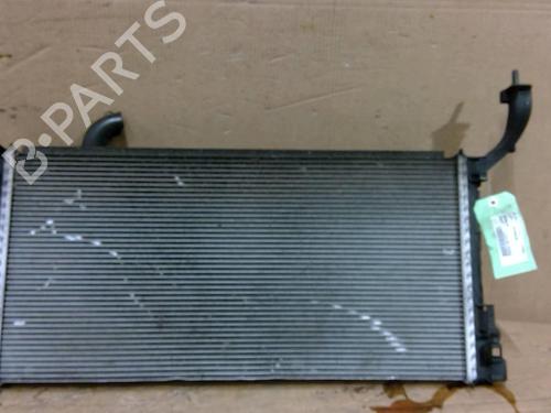 Used Water radiator Water radiator RENAULT LAGUNA III (BT0/1) 1.5 dCi (BT00, BT0A, BT0T, BT1J) (110 hp) 30886519 30886519
