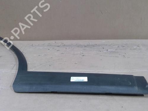 Used Door moulding trim CHEVROLET CAPTIVA (C100, C140) 2.4 4WD (136 hp) 30484710