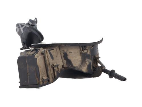 fuel-flap-renault-clio-iv-bh_-2012-2013-2014-2015-2016-2017-2018-2019-2020-2021-30659626 main image