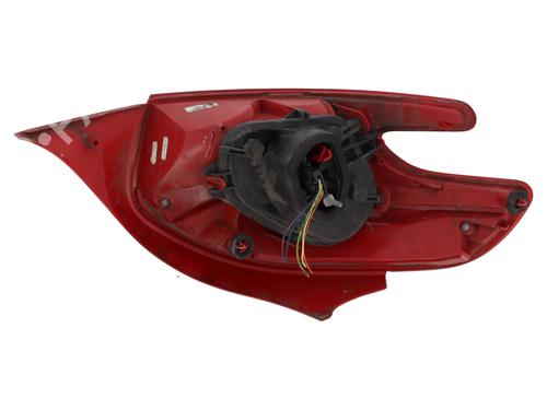 Right taillight PEUGEOT 208 I (CA_, CC_) 1.2 VTI 82 | BP29082727C35 