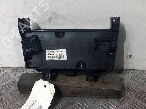 Used Climate control Climate control FIAT GRANDE PUNTO (199_) 1.3 D Multijet (75 hp) 20367004 20367004