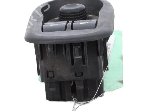 Left front window switch RENAULT MASTER III Van (FV) 2.3 dCi 145 FWD (FV0E, FV0F, FV0H, FV02, FV0M, FV0S,... | BP29560071I27 