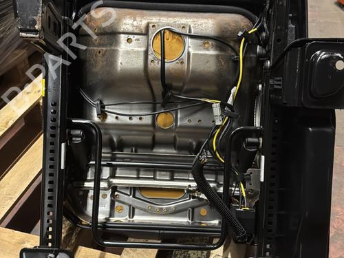 Used Right front seat Right front seat FORD KUGA I 2.0 TDCi (136 hp) 33945509 33945509