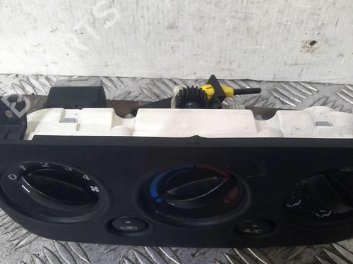 Comando chauffage Comando chauffage FORD FIESTA V (JH_, JD_) 1.3 (69 hp) 20351829 20351829