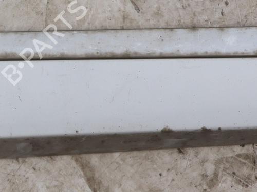 Used Door moulding trim RENAULT GRAND SCÉNIC III (JZ0/1_) 1.5 dCi (JZ09, JZ0D, JZ10, JZ14, JZ1G, JZ29, JZ2C) (110 hp) 25447710