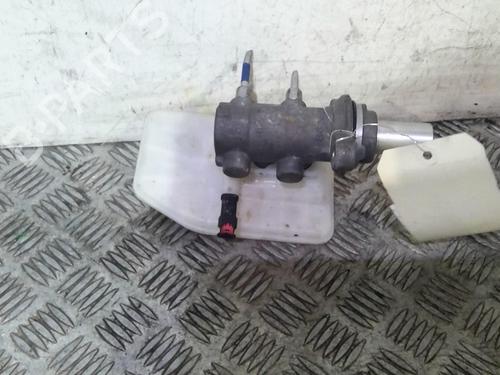 Brake master cylinder TESLA MODEL Y (5YJY) EV All-wheel Drive | BP37743560M77 - Image 4