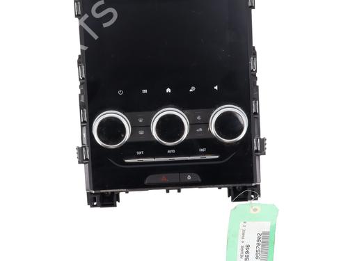 Used Radio Radio RENAULT MEGANE IV Grandtour (K9A/M/N_) 1.5 Blue dCi 115 (K9A6) (116 hp) 21067832 21067832