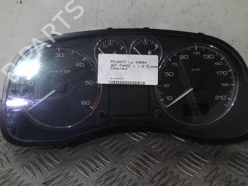 Used Instrument cluster Instrument cluster 20352632 20352632