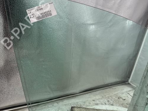 Used Front right door window Front right door window 36851169 36851169