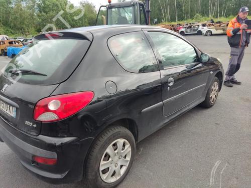 Right taillight PEUGEOT 206+ (2L_, 2M_) 1.4 i | BP32200039C35