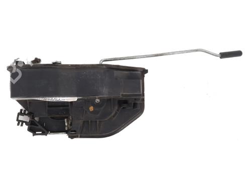 Front left lock BMW 1 (E87) 118 d | BP27286584C98 - Image 2