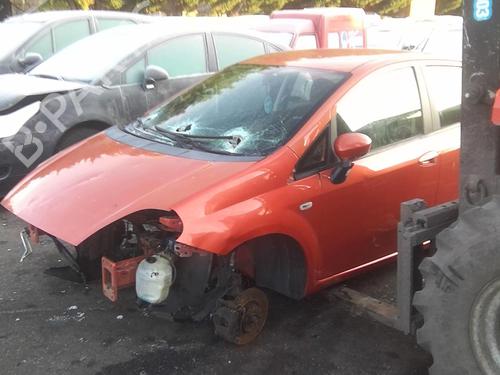 Right front fenders FIAT GRANDE PUNTO (199_) 1.3 D Multijet (199.AXD11, 199.AXD1A, 199.AXD1B,... | BP22003934C42 