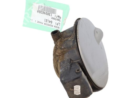 fuel-flap-skoda-roomster-5j7-2006-2007-2008-2009-2010-2011-2012-2013-2014-2015-37704199 main image