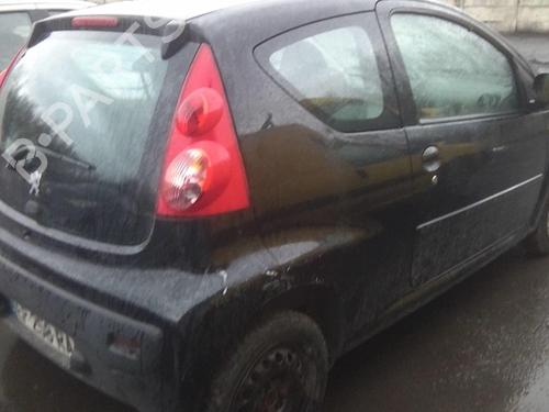 Left mirror PEUGEOT 107 (PM_, PN_) 1.4 HDi | BP21592264C26