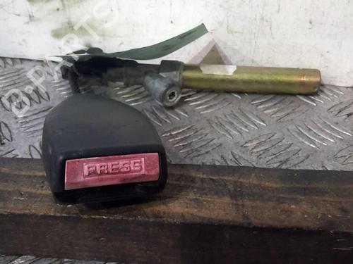 Seat buckle RENAULT CLIO II (BB_, CB_) 1.5 dCi (B/CB08) | BP20361682I32 