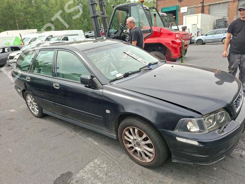 Teile für VOLVO V40 Estate (645) 1.9 DI 4838213