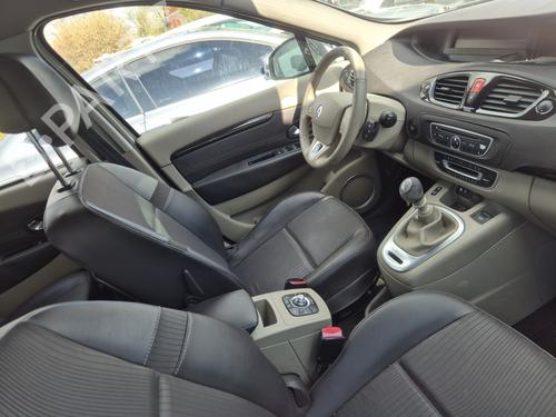 Front left panel RENAULT SCÉNIC III (JZ0/1_) 1.5 dCi | BP32713149C58 - Image 4