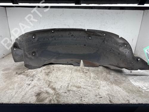 wheel-arch-renault-megane-iii-hatchback-bz01_-b3_-2008-38032957 main image