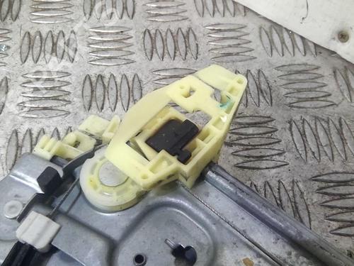 Used Front left window mechanism Front left window mechanism PEUGEOT 1007 (KM_) 1.6 HDi (109 hp) 20363770 20363770