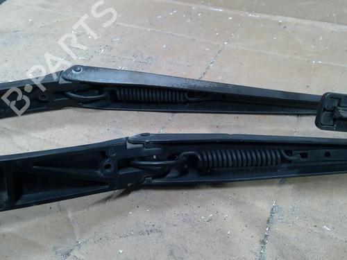 Brazo limpia delantero VW PASSAT B6 (3C2) 2.0 TDI 16V | BP30546521C143 