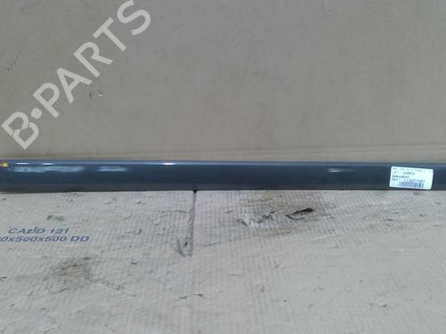 Used Door moulding trim OPEL ZAFIRA / ZAFIRA FAMILY B (A05) 1.9 CDTI (M75) (100 hp) 29609361