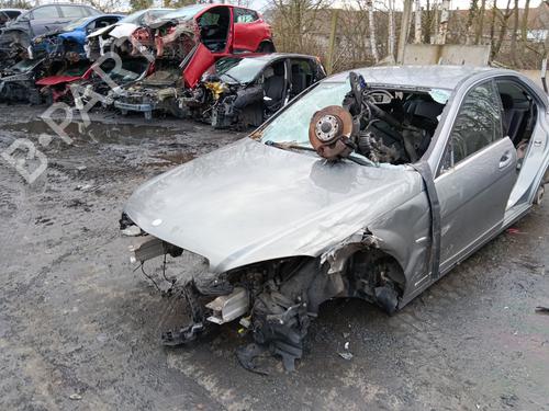 Rear right seatbelt MERCEDES-BENZ C-CLASS (W204) C 200 CDI (204.001) | BP32098753I28 