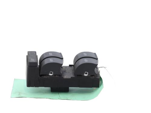 Interrupteur de vitre avant gauche AUDI A4 B6 (8E2) 2.5 TDI | BP29440543I27 