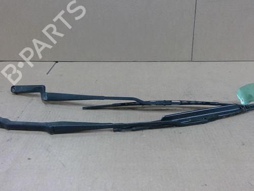 Used Front windshield wiper arm VW POLO III (6N1) 75 1.6 (75 hp) 29143216