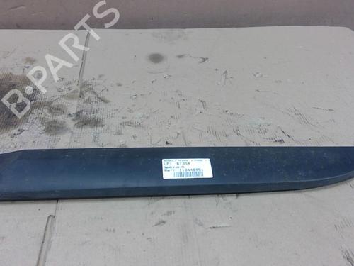 Used Door moulding trim RENAULT MEGANE III Grandtour (KZ0/1) 1.5 dCi (KZ09, KZ0D, KZ1G, KZ29, KZ14, KZ1W, KZ10, KZ1F,... (110 hp) 31379000