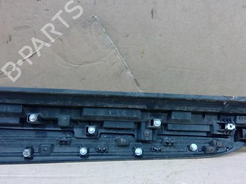 door-moulding-trim-renault-arkana-i-lcm_-ldn_-2019-32484720 main image