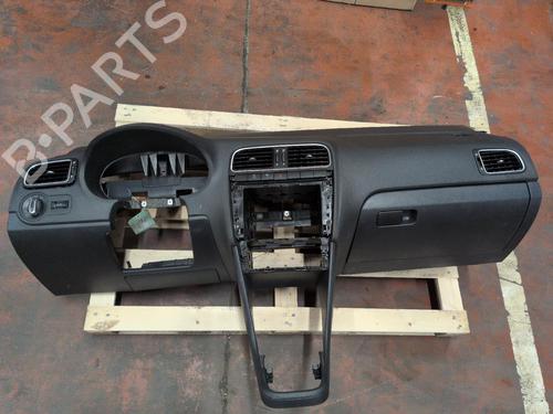 Used Dashboard Dashboard VW POLO V (6R1, 6C1) 1.4 (6R1) (85 hp) 36656804 36656804