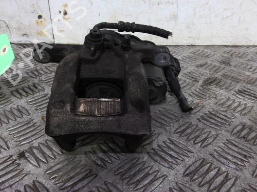 Used Right rear brake caliper PEUGEOT 3008 II SUV (MC_, MR_, MJ_, M4_) 1.5 BlueHDi 130 (131 hp) 20365862